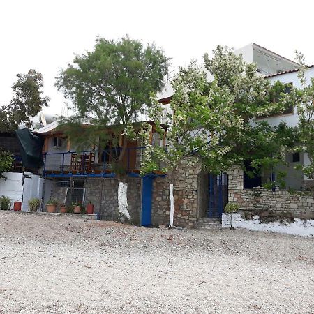 Beleris Rooms Himare Bagian luar foto